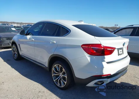 2015 BMW X6 xDrive35I z USA, uszkodzony, nr VIN 5UXKU2C55F0F95843